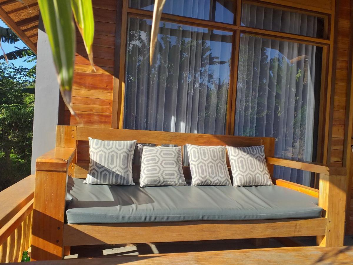 The Geckos Homestay เคลิมูตู ภายนอก รูปภาพ