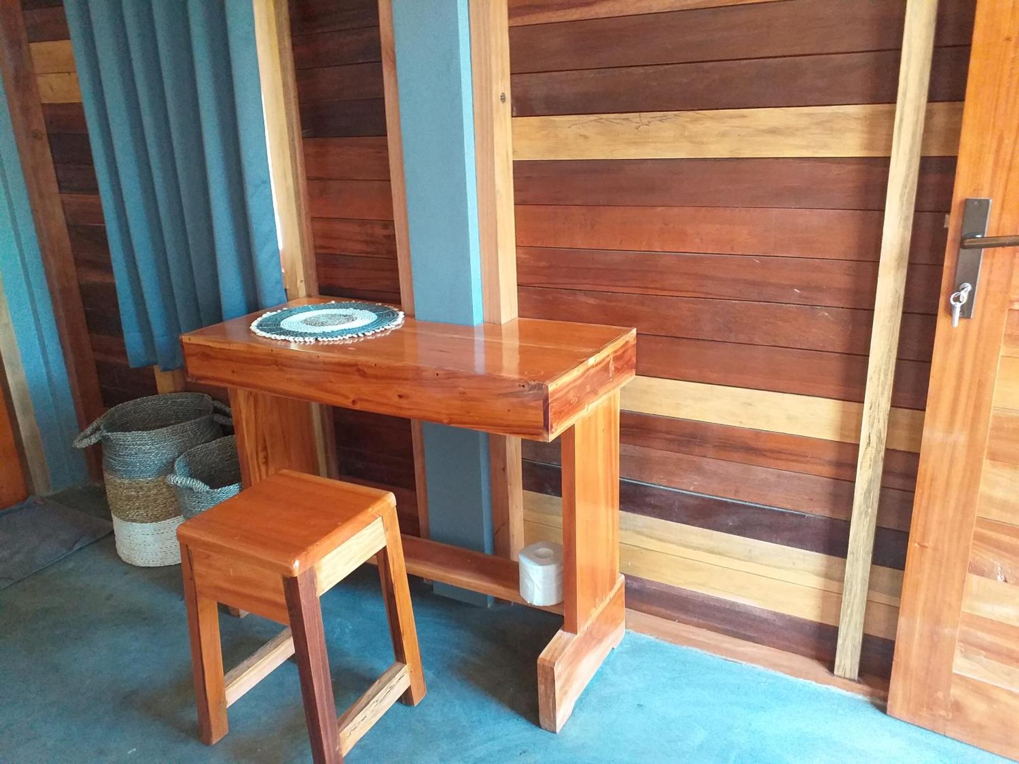 The Geckos Homestay เคลิมูตู ห้อง รูปภาพ
